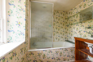 Bathroom- click for photo gallery